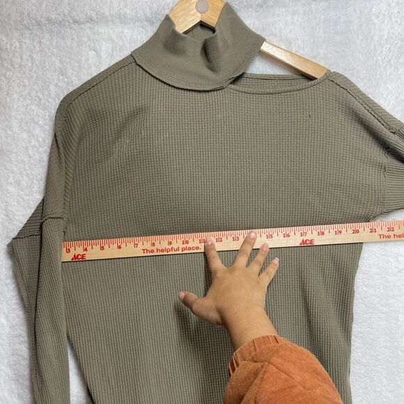 We The Free Waffle Knit Thermal Turtleneck Top Small Olive Shoulder Cutout - Picture 4 of 7